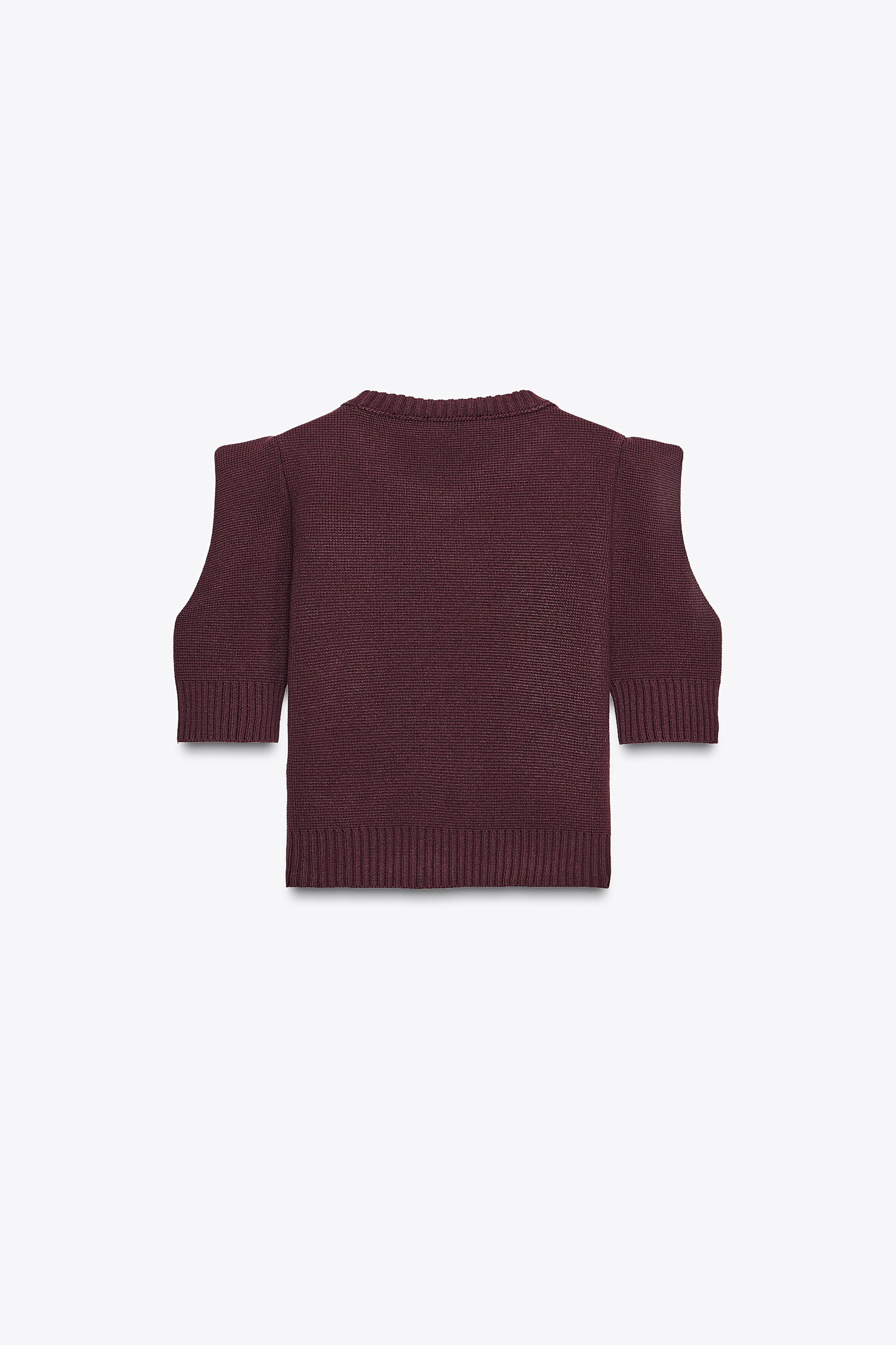 SHORT SLEEVE KNIT JUMPER WITH MARKED SHOULDERS